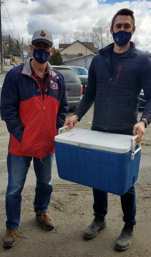 MOW (Sudbury) Volunteer Coordinator, Jonah D'Angelo with a Volunteer