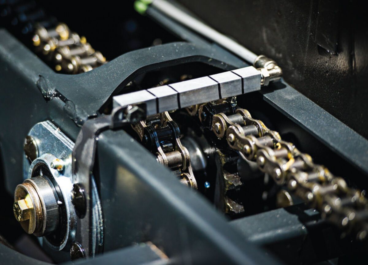a close up of a chain in a XTV