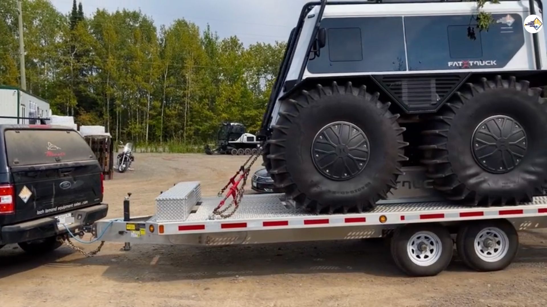 The RufDiamond Highway Hauler pulled by Martin's pick-up truck.