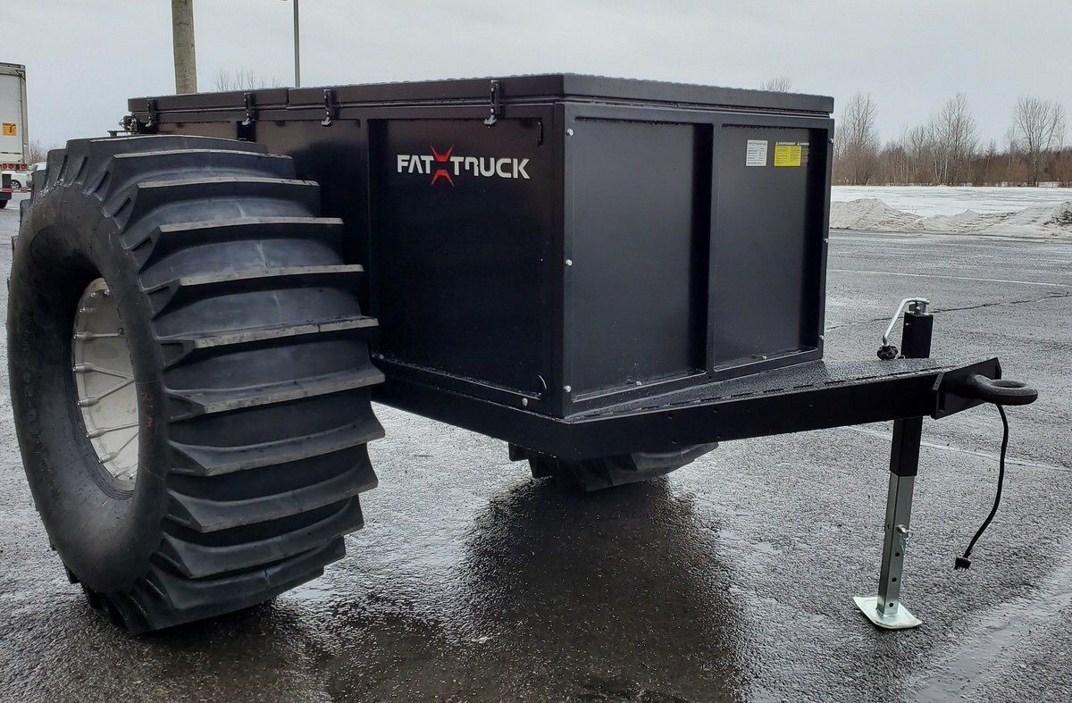 Amphibious Fat Truck Trailer in black.