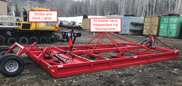 In the front ¼ of the trail drag, there are strobe and work lights attached and raised about 1 metre higher than the base of the drag.