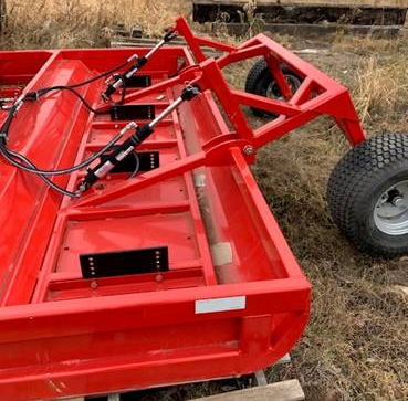 The MTN Trail Drag with exterior-mounted wheels.