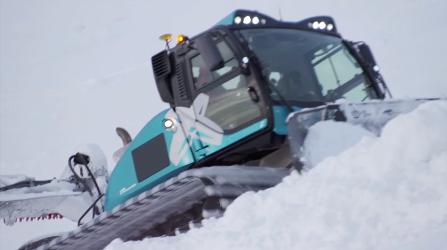 Cross Country Skiing Trail Grooming in Ontario and Manitoba