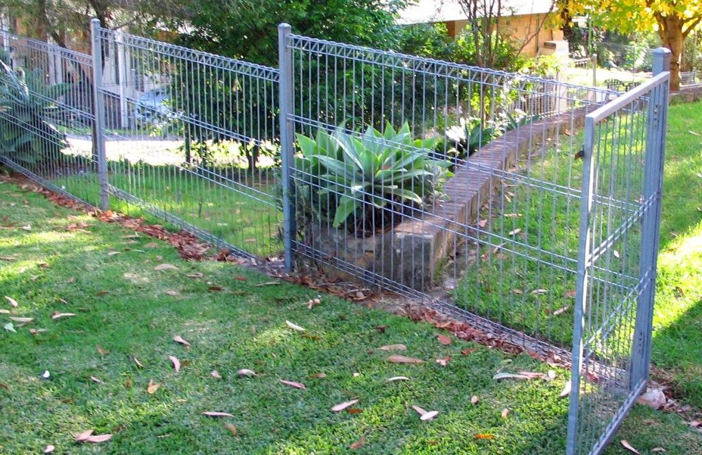 Weldmesh Perimeter Fencing — Rearden Fencing Pty Ltd in Toronto, NSW