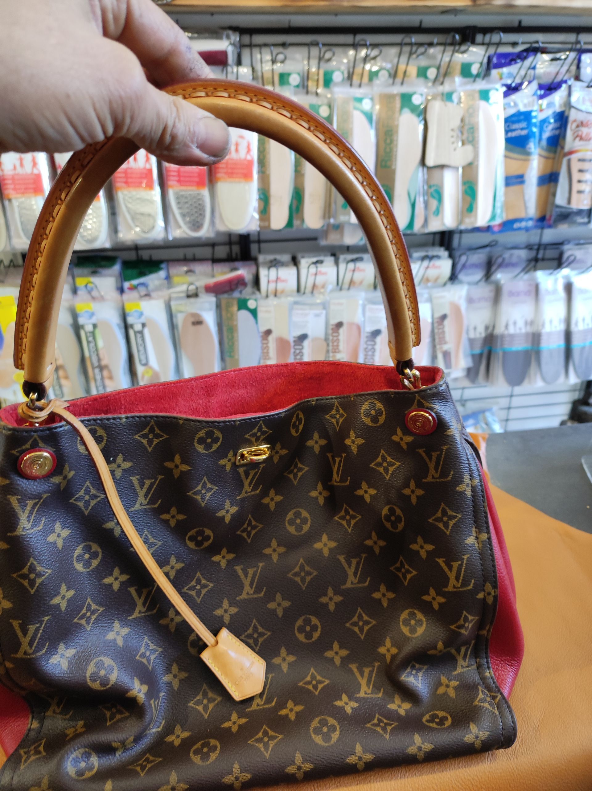 Rifacimento manico borsa Louis Vitton