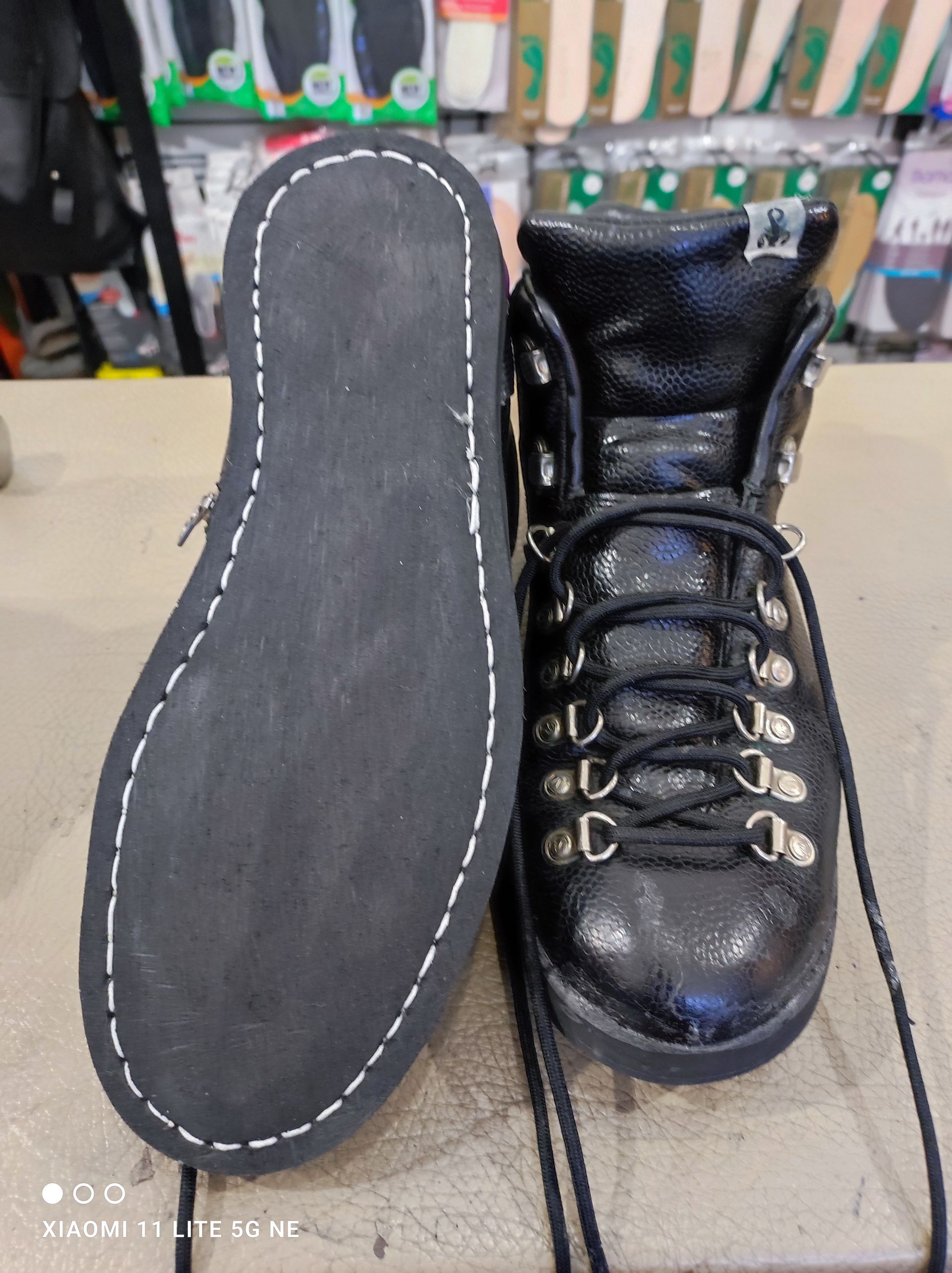 Riparazioni scarpe da trekking