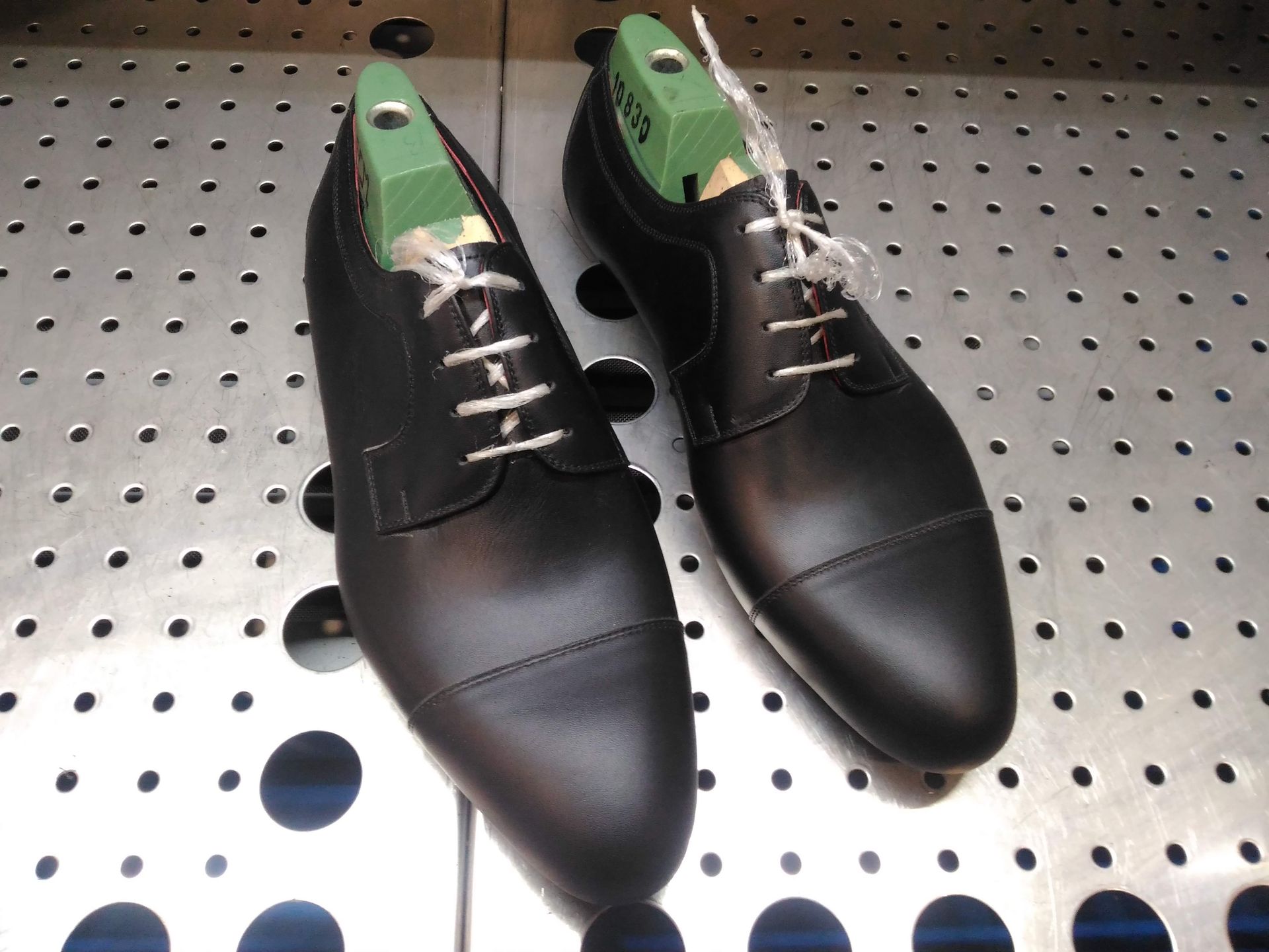 Creazione scarpe uomo eleganti