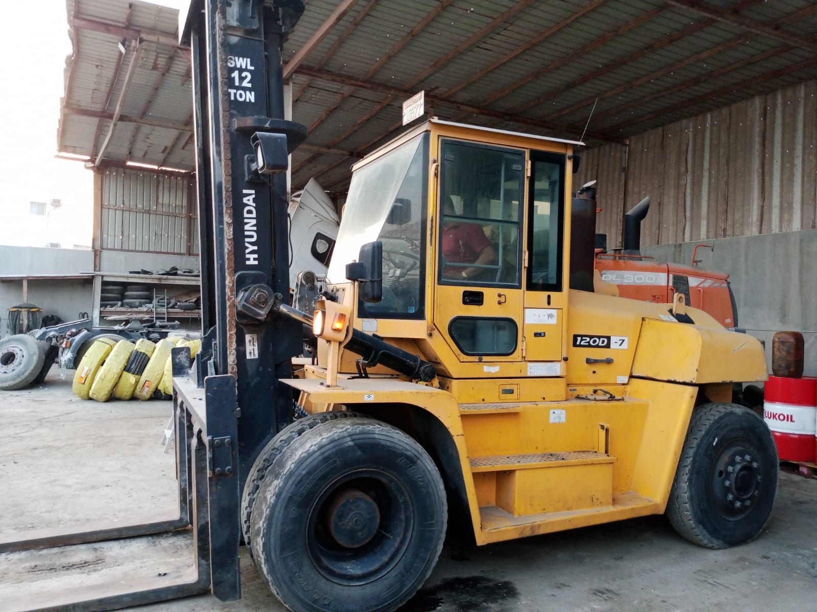 Hyundai forklift 120D-7-12 ton-Diesel forklift 