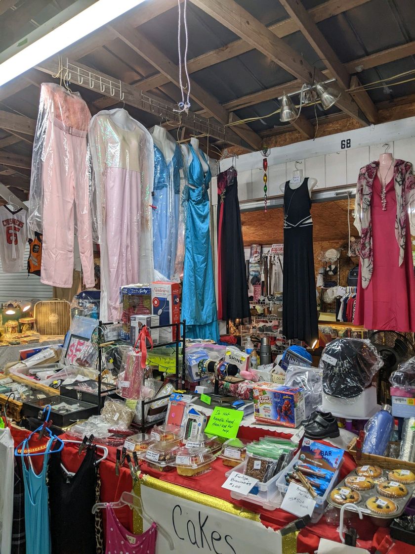 Cakes and Pastries — Newport, NC – Newport Flea Mall