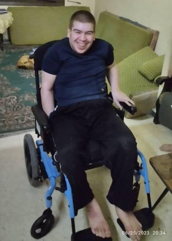 Wheelchairs made it to Syria!