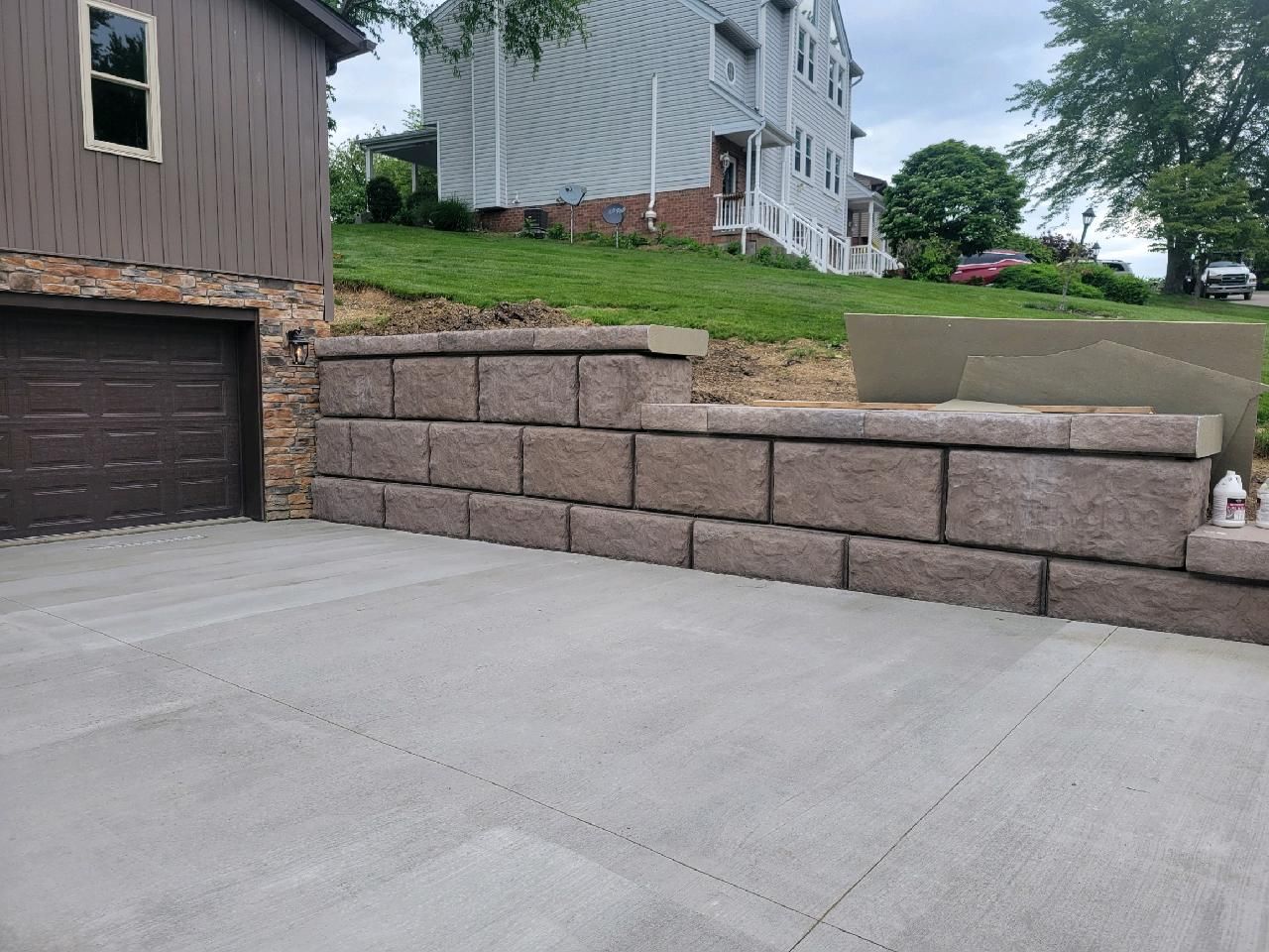 concrete bin block barrier