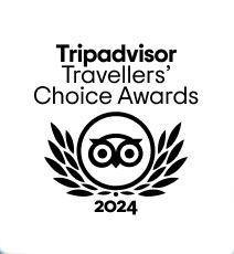 Um logotipo em preto e branco para o prêmio Travellers Choice do TripAdvisor.