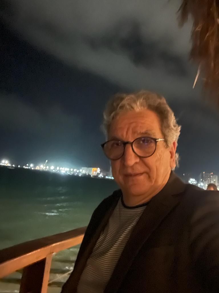 O Dr. Vianelli, menciona que até 75% dos médicos podem sofrer com o Burnout em algum momento de suas carreiras. O Dr. Vianelli, menciona que até 75% dos médicos podem sofrer com o Burnout em algum momento de suas carreiras.