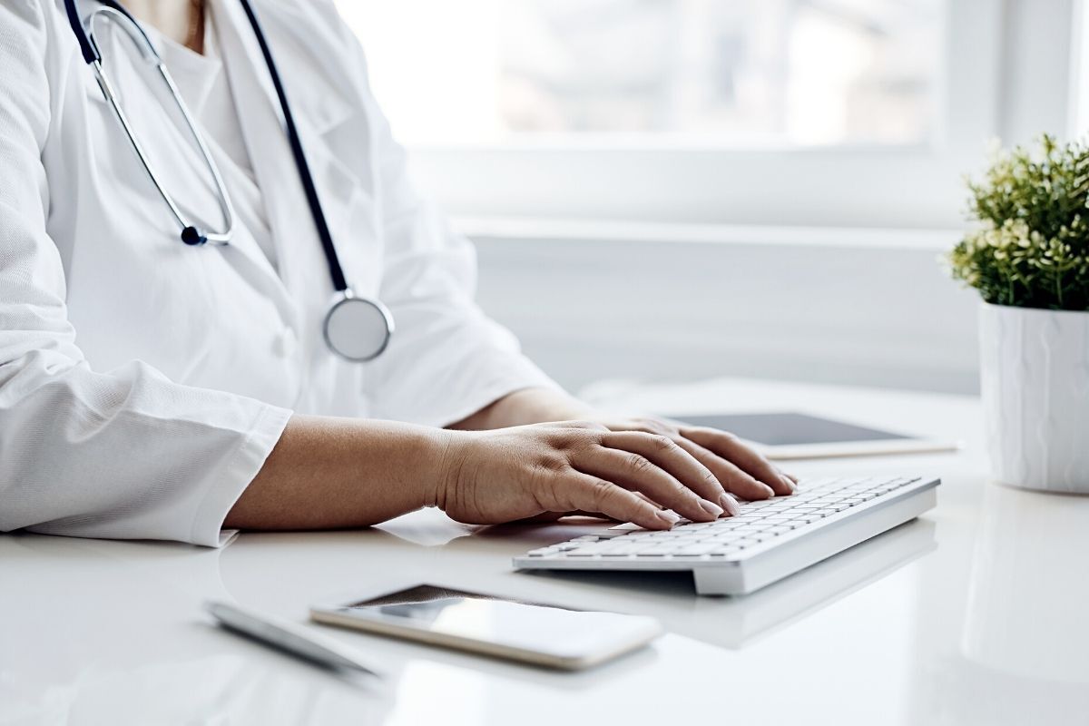 Médico e Declaração de Imposto de Renda - Deve declarar? Médico e Declaração de Imposto de Renda - Deve declarar?