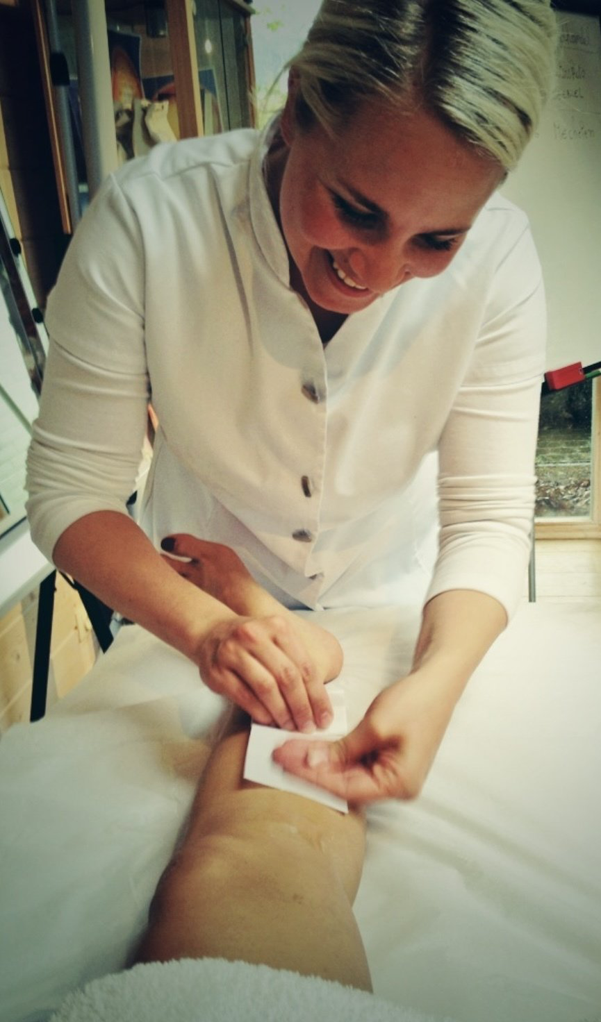 Paula is masseur, schoonheidsspecialist en communicatie manager.