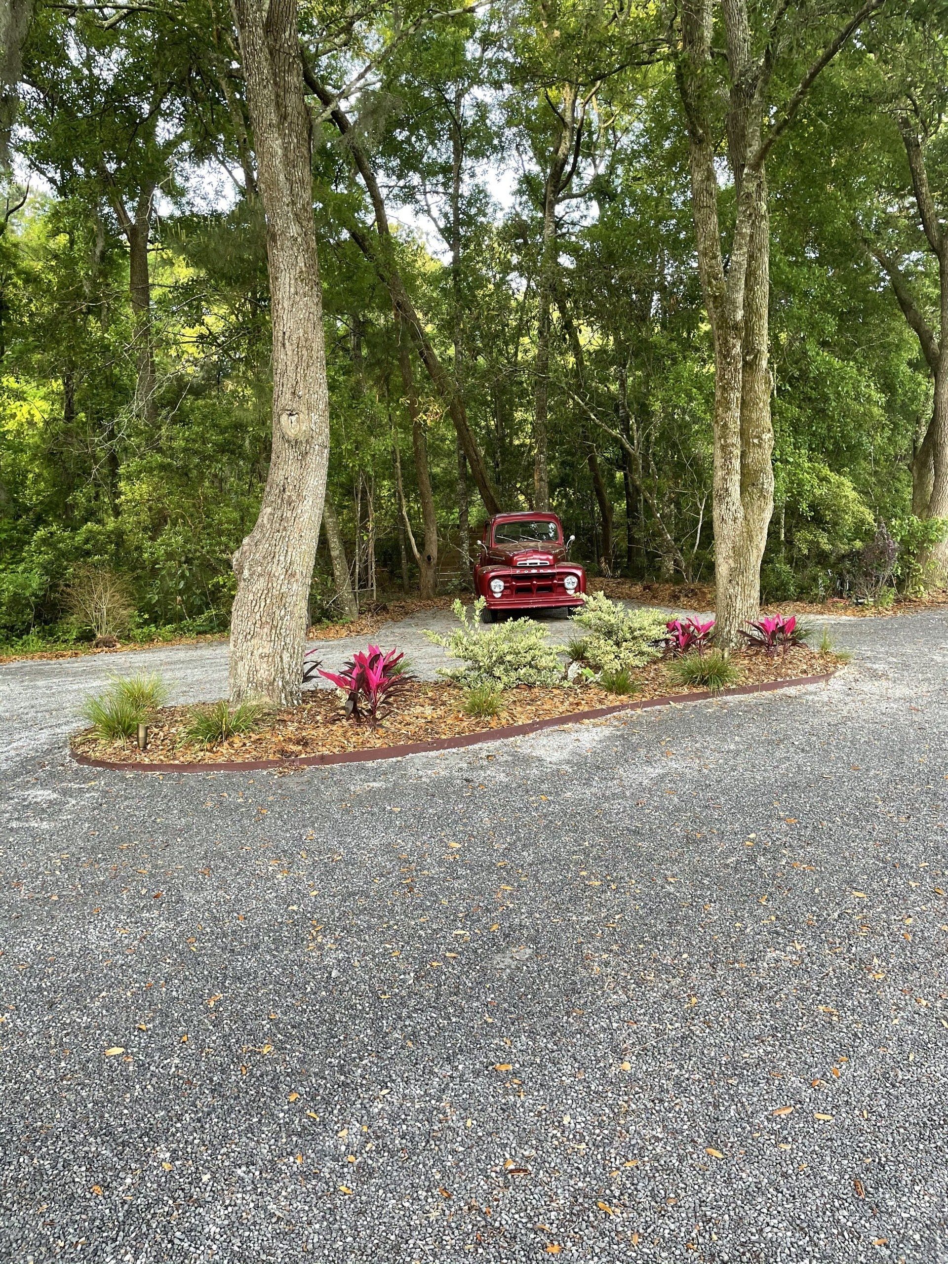 HMR Outdoor turn around outdoor wedding venue in charleston