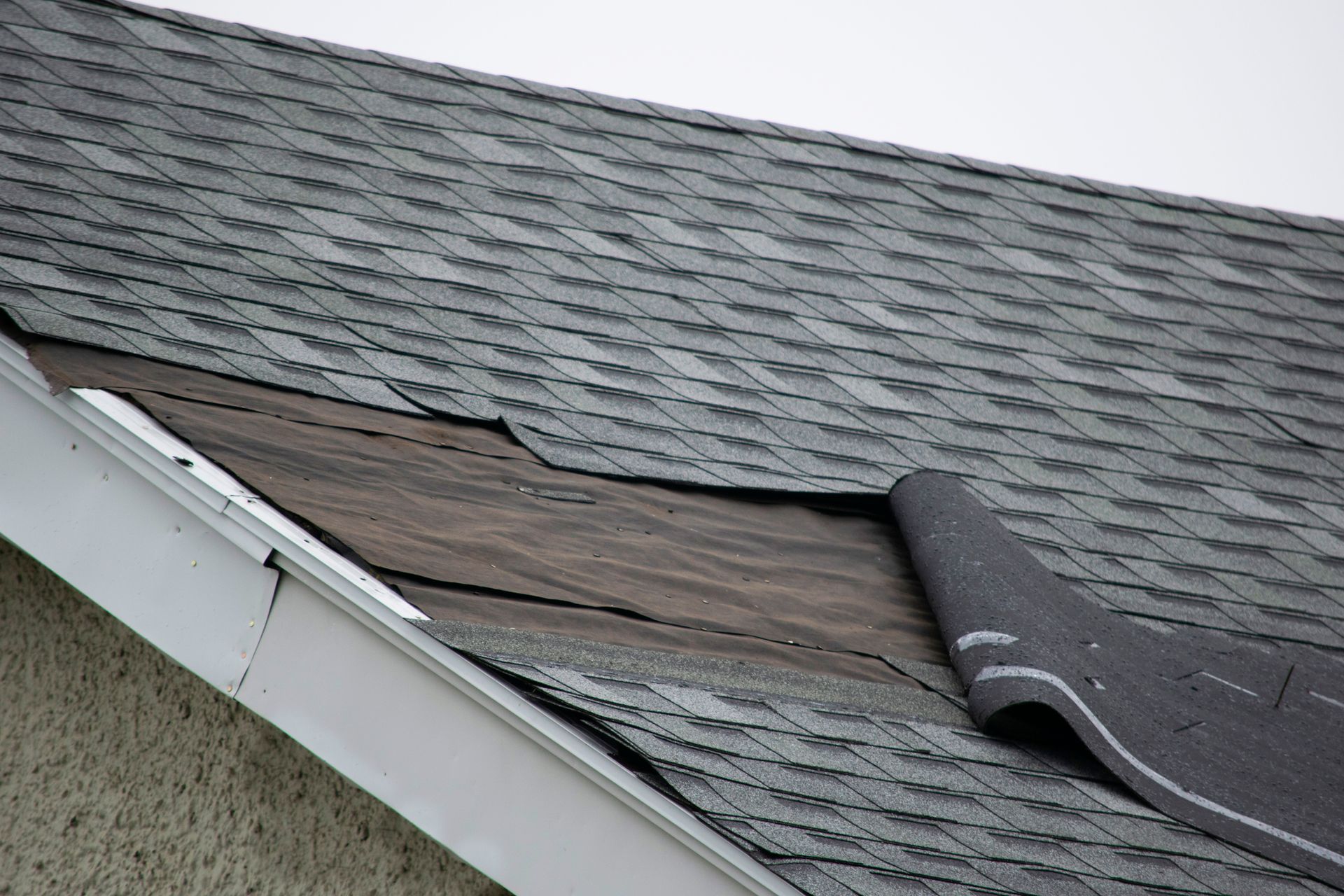 Broken shingles | Sacramento, CA| CA Commercial & Residential Roofing