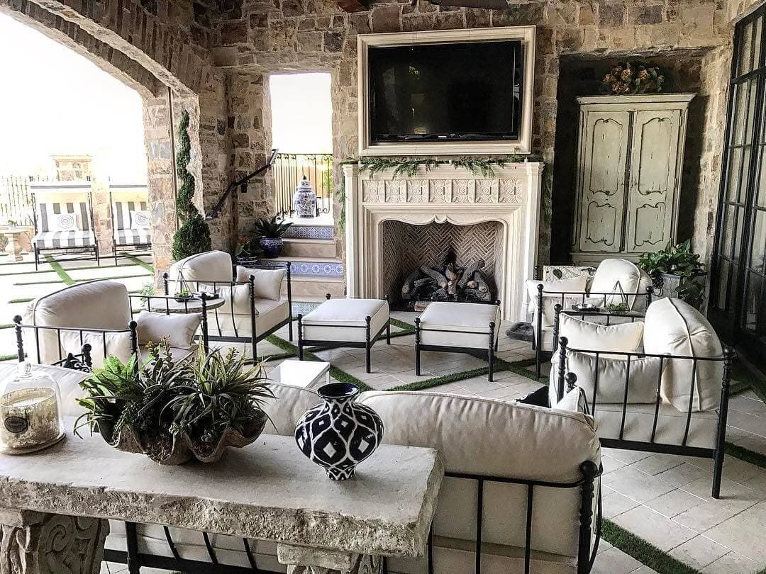 Outdoor Living Spaces: Create a Focal Point Outdoor Living Spaces: Create a Focal Point