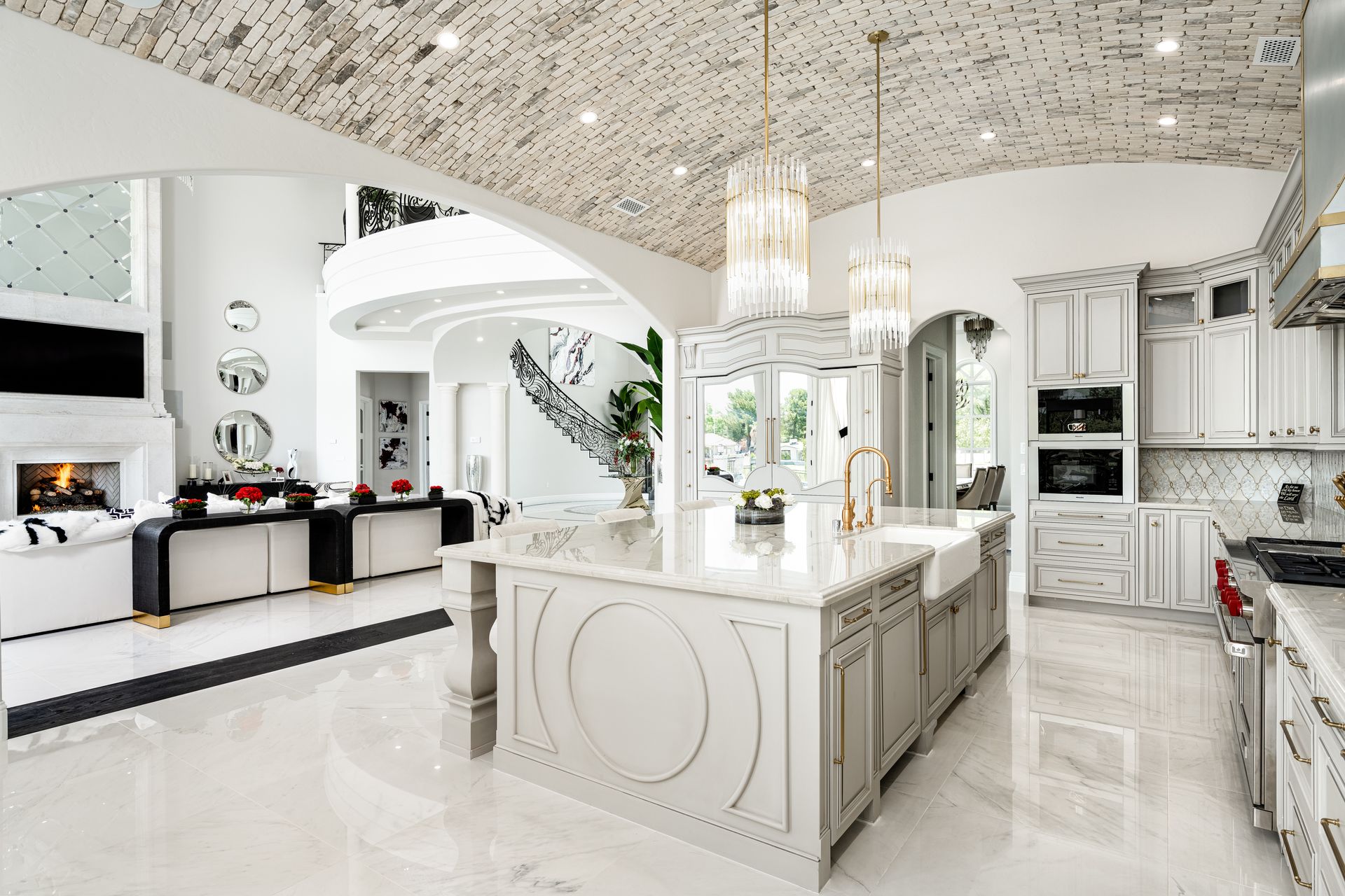 Modern Estate