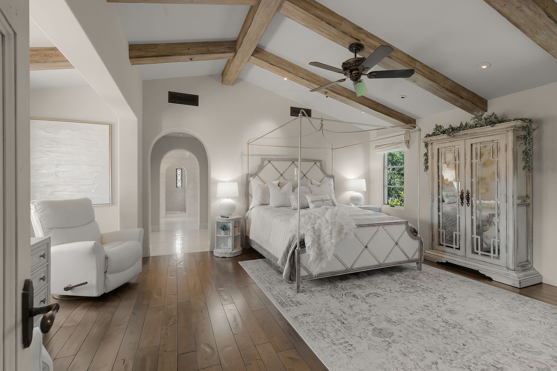 Valley Villa