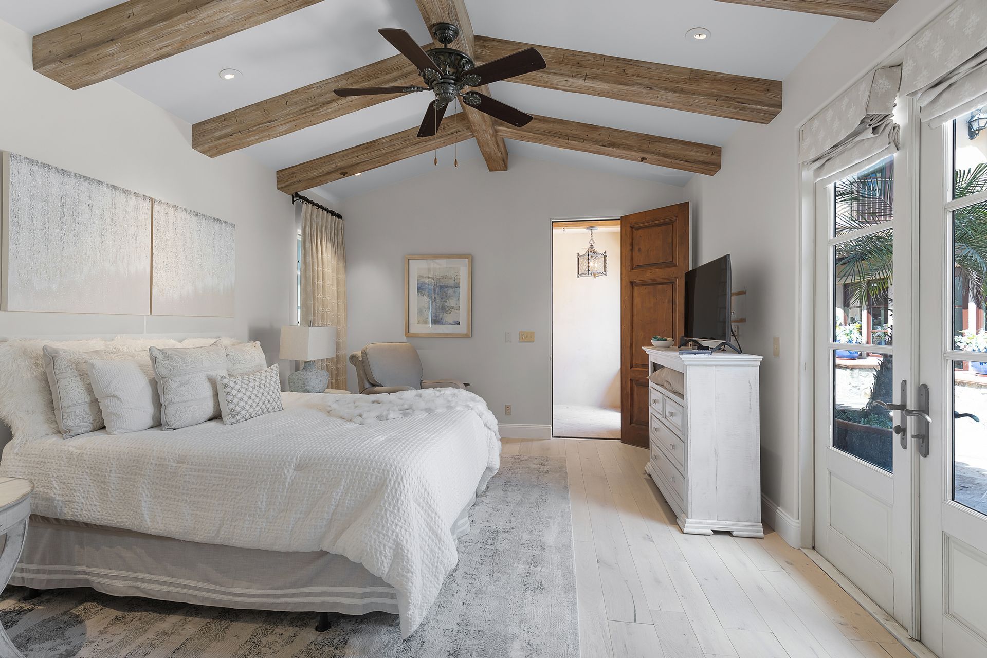 Valley Villa