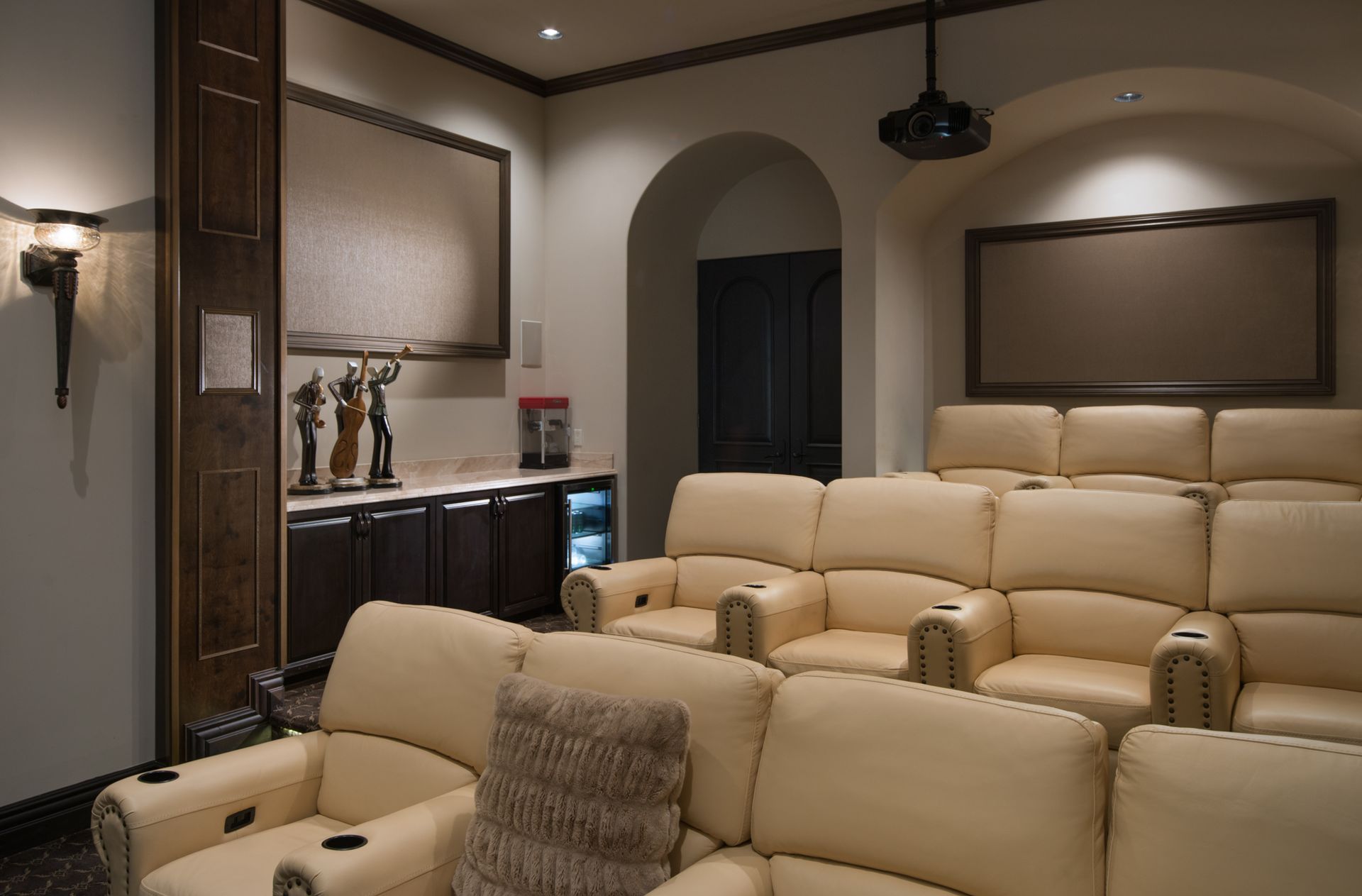 Entertainment Rooms