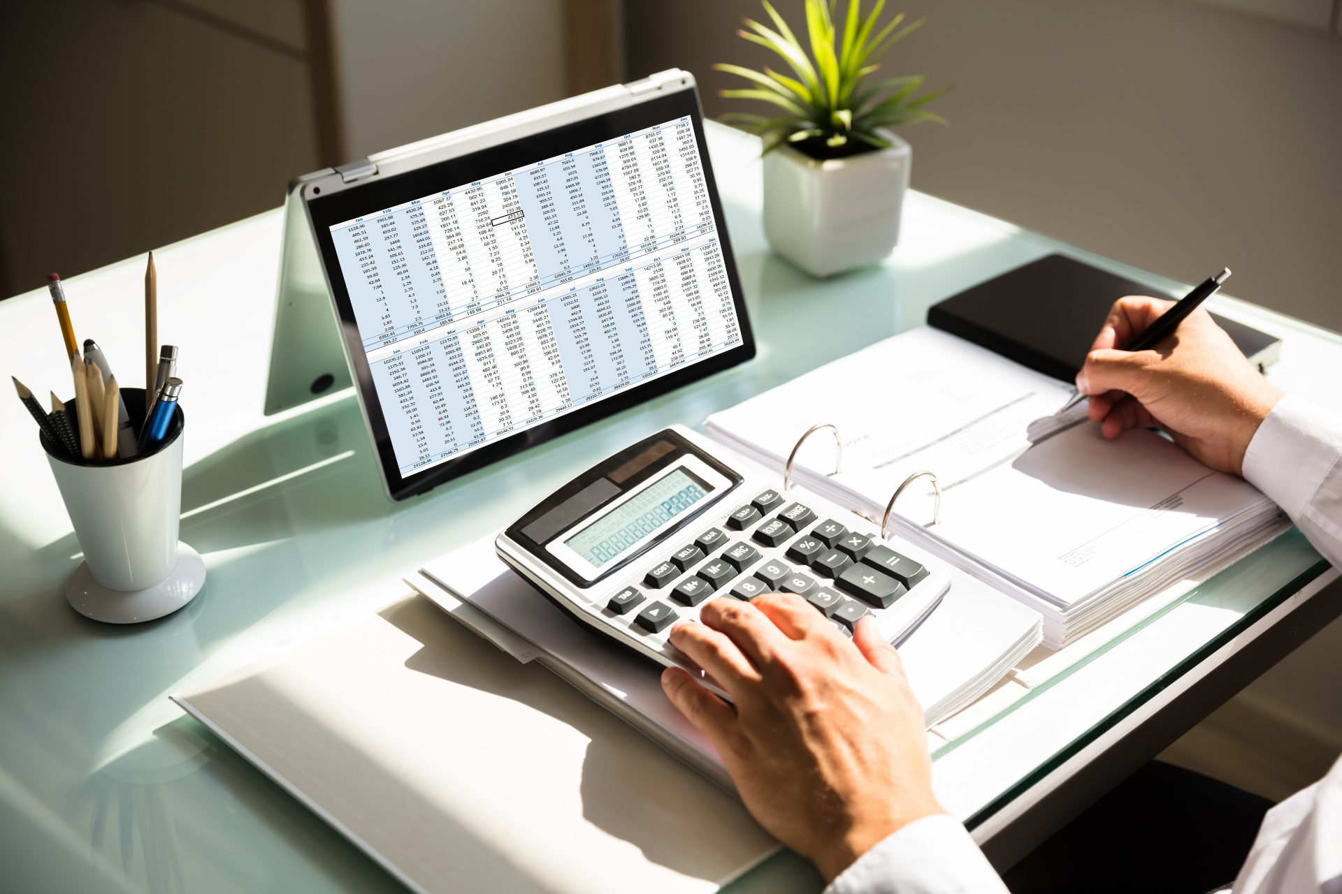 How to Price Your Process Serving Services for Long-Term Success How to Price Your Process Serving Services for Long-Term Success