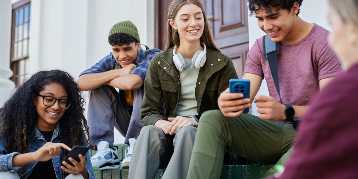 teenages happily chatting