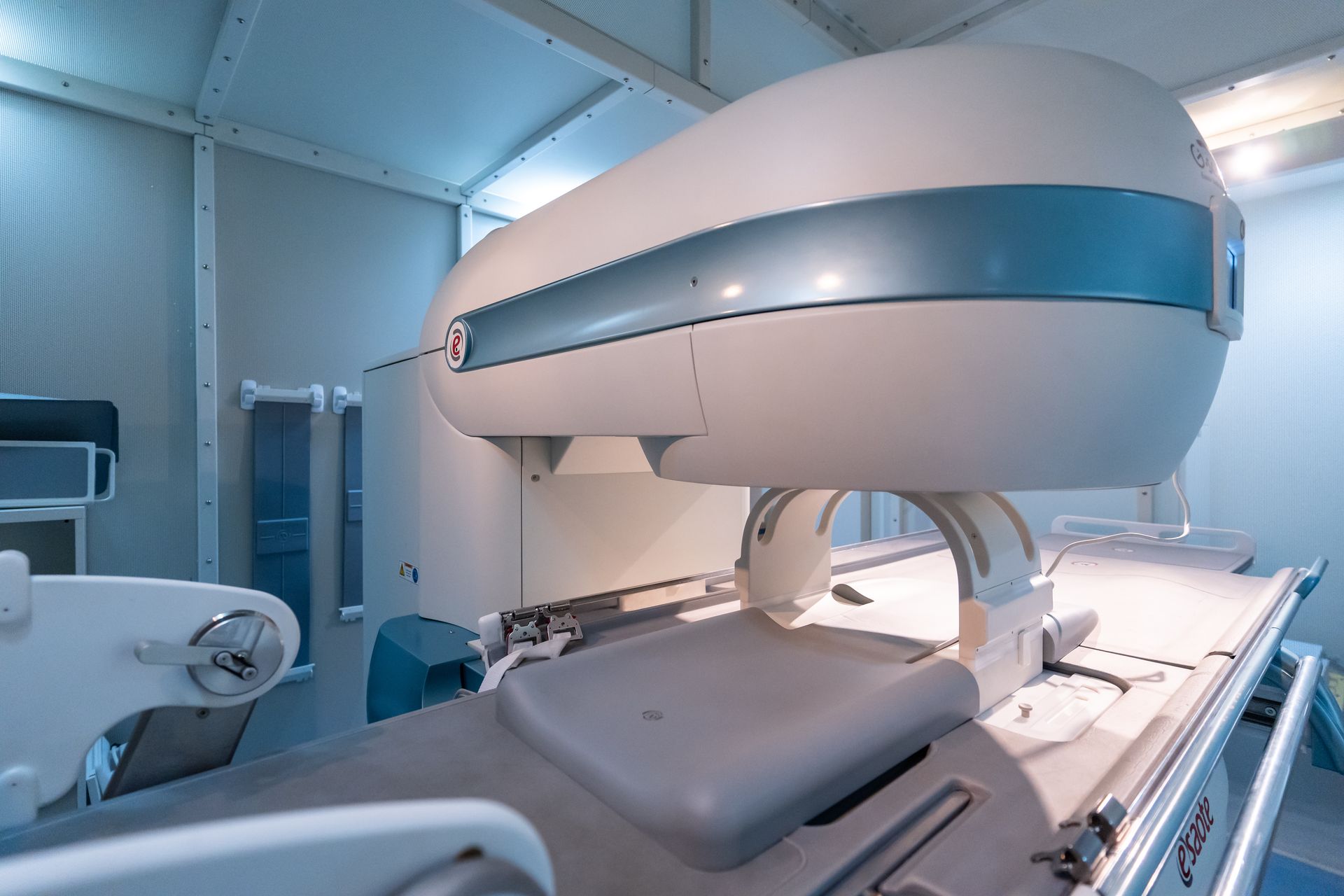 open MRI machine
