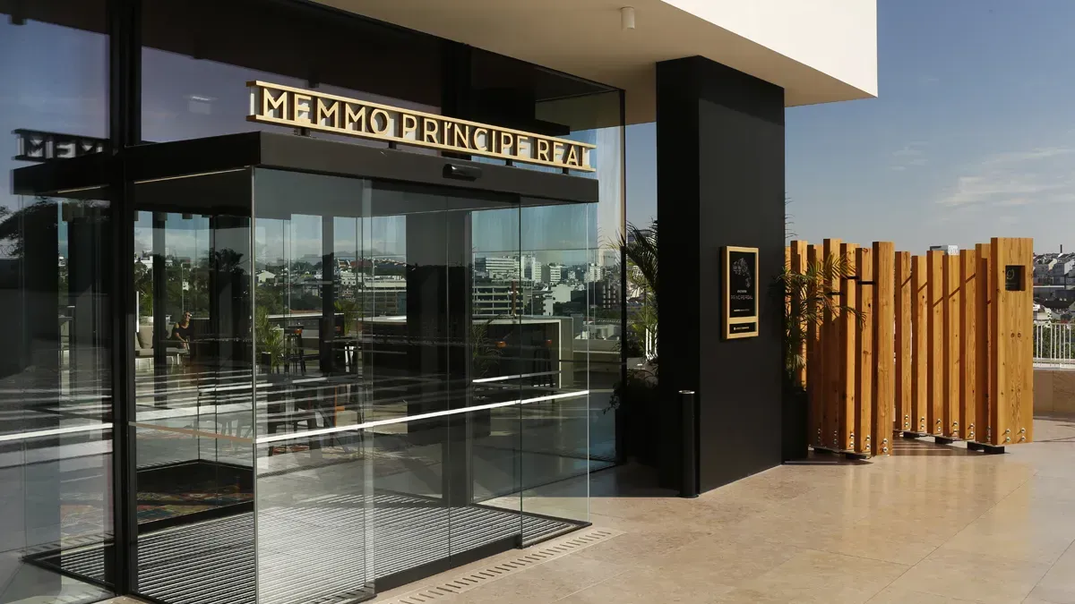 Memmo Principe real entrance