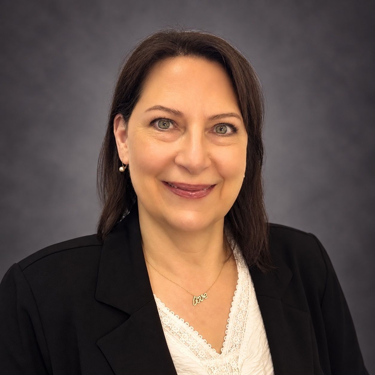 Elizabeth Casso - PROJECT COORDINATOR