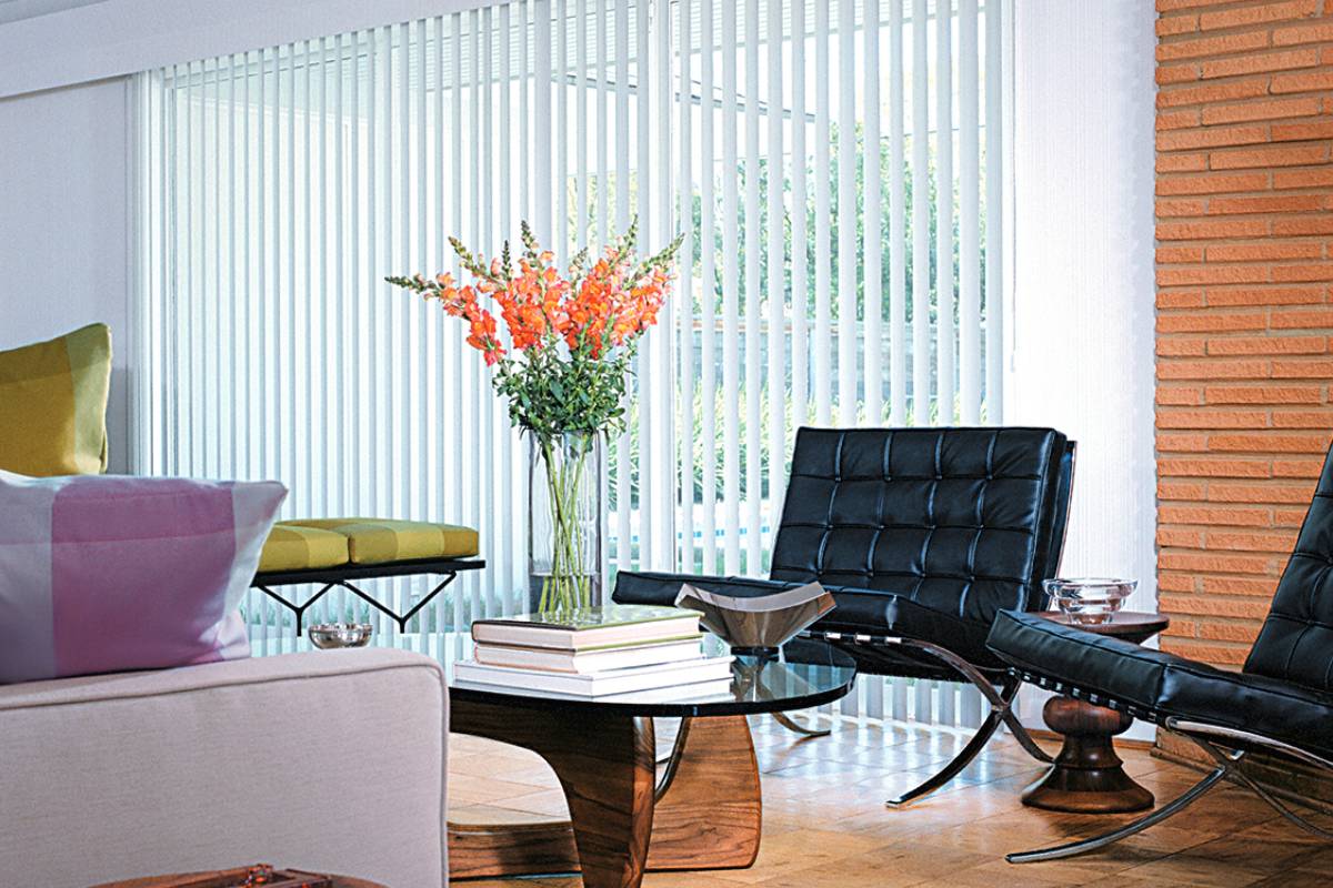 Hunter Douglas Vertical Solutions® Vertical Blinds, blinds for sliding glass doors near Boerne, Texas (TX)