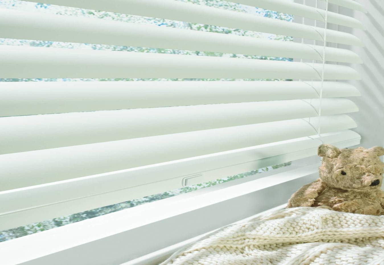 Modern Precious Metals® Aluminum blinds near San Antonio, Texas (TX), perfect for high-traffic areas