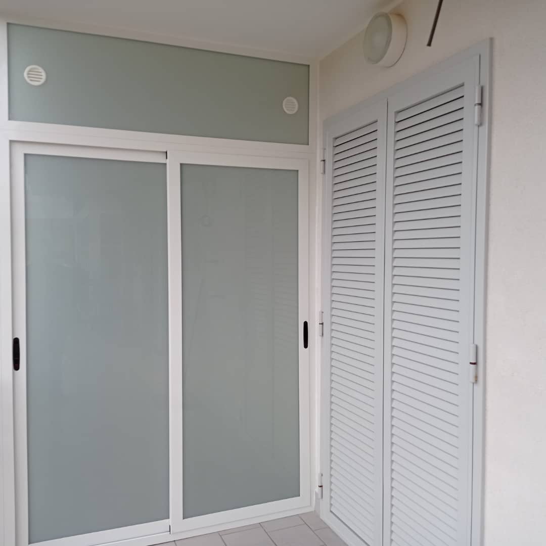 infissi per porta vetrata