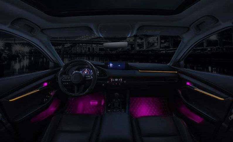 Iluminacion led ambiente Mazda 3