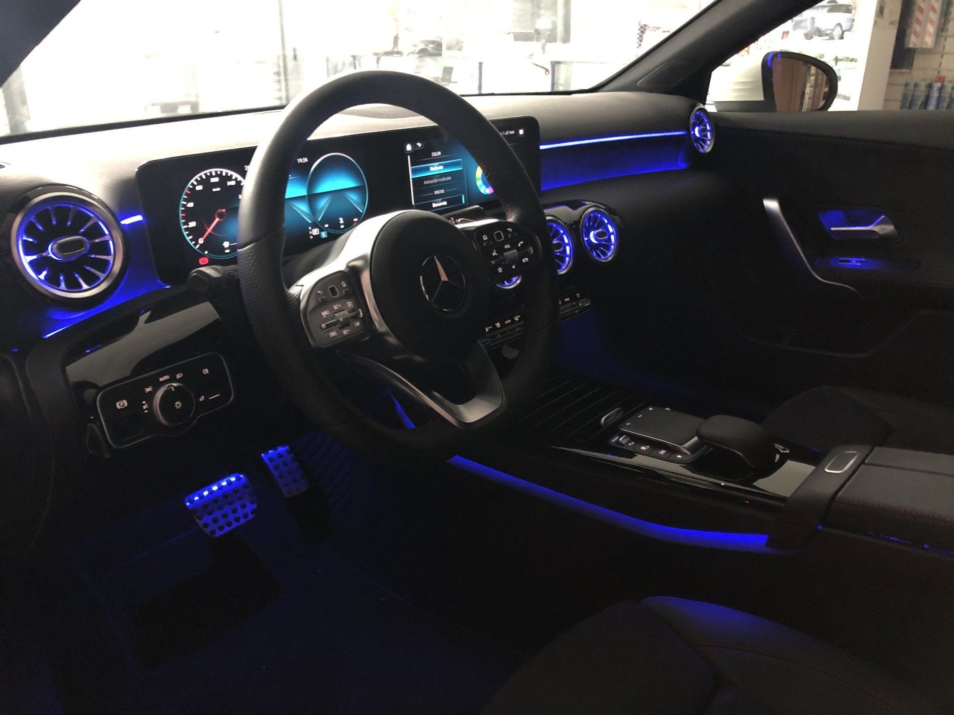 Iluminacion led ambiente Mercedes A W177