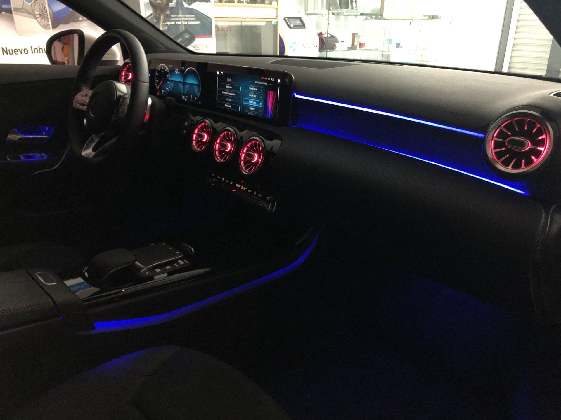 Iluminacion led ambiente Mercedes A W177