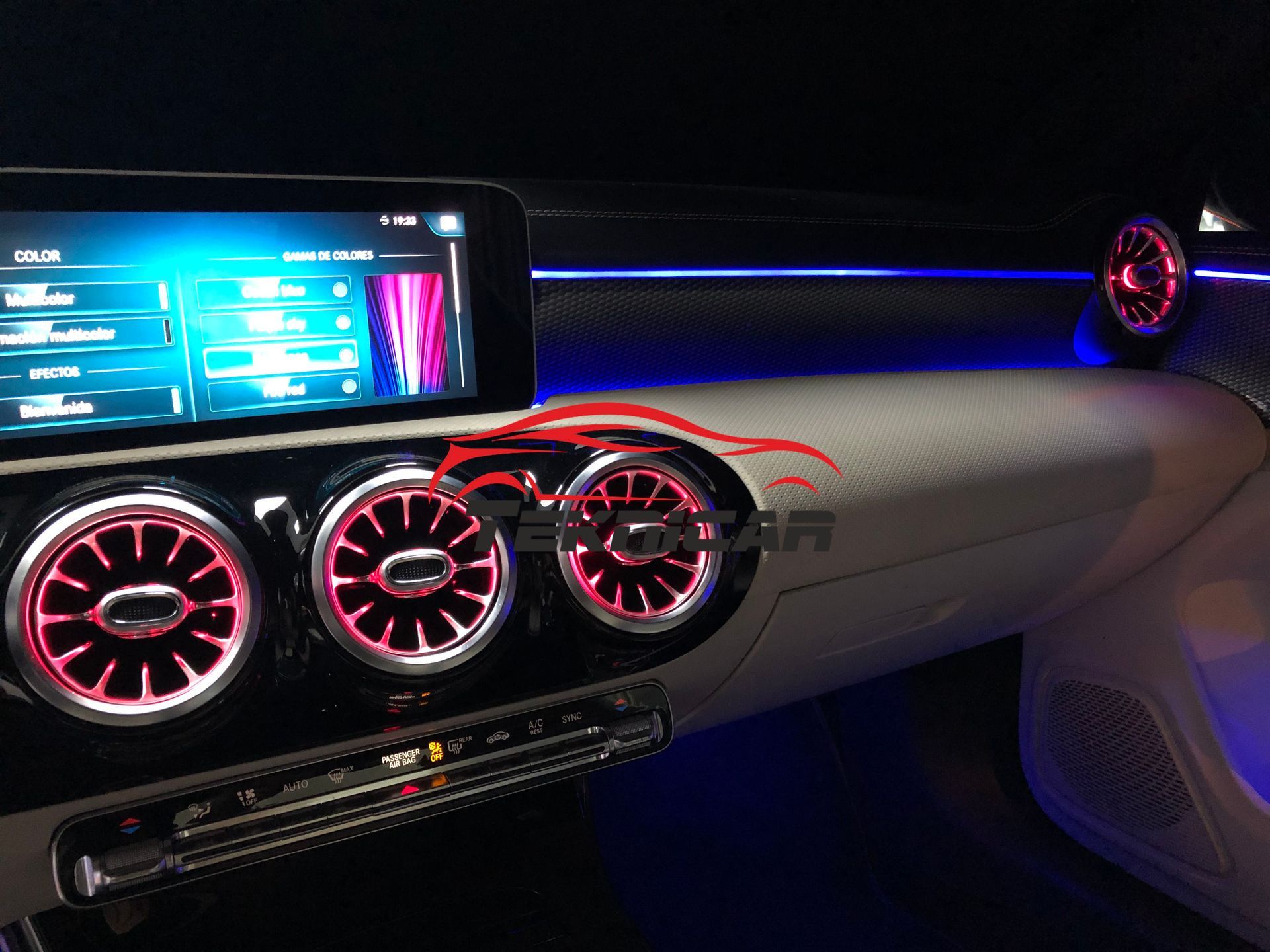 Iluminacion ambiente  Led Mercedes CLA C118