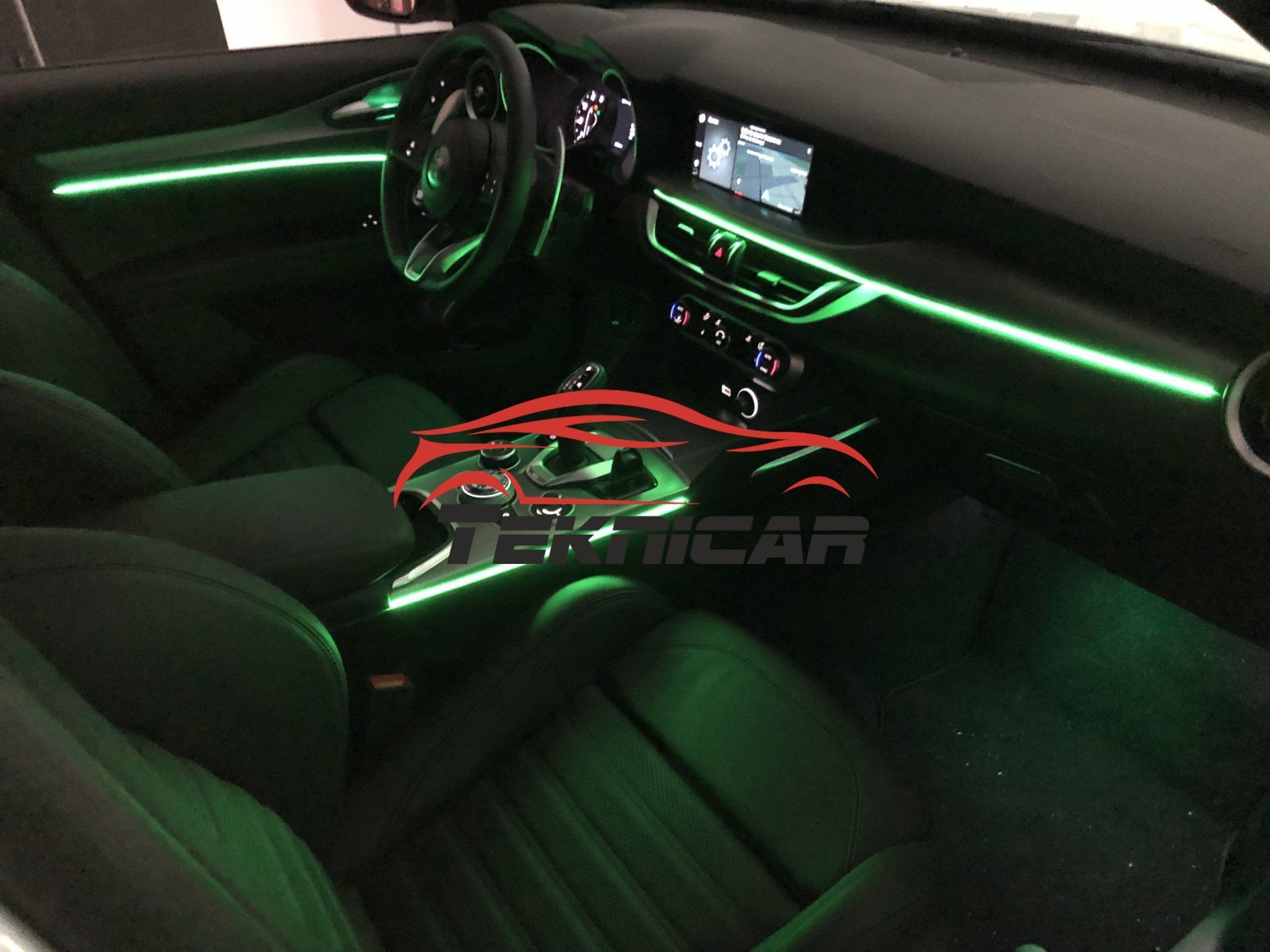 Iluminacion led ambiente Alfa Romeo Stelvio