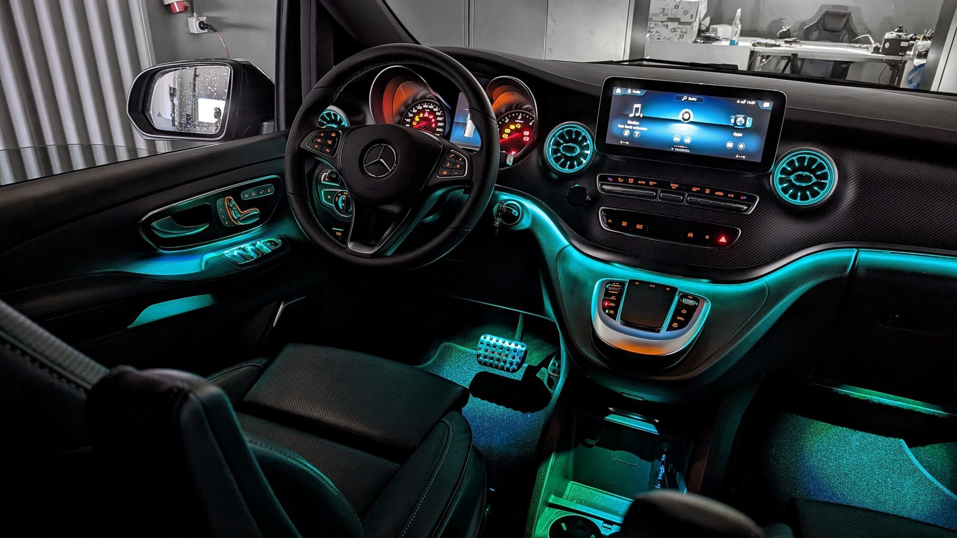 Iluminacion led ambiente Mercedes clase V
