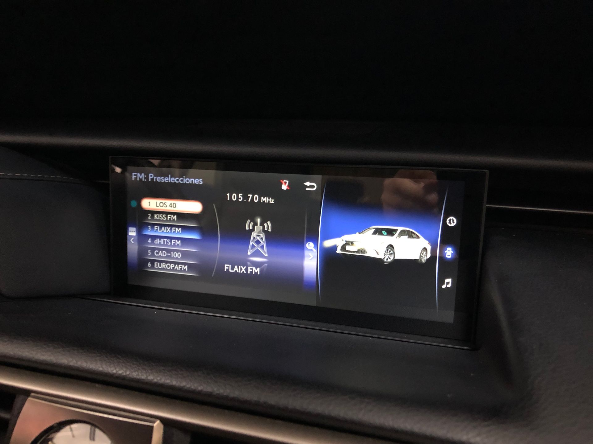 Pantalla Android 10,25 Lexus