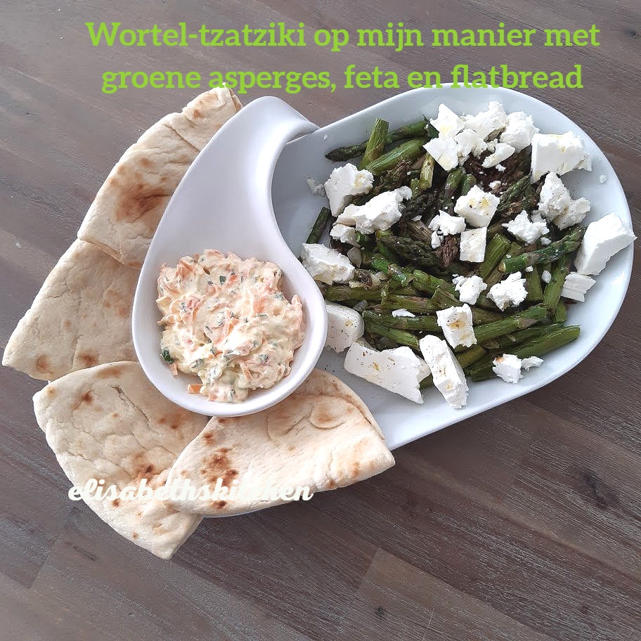 Verderop de pagina staat het recept Een bord met asperges, feta en platbrood met worteltzatziki.