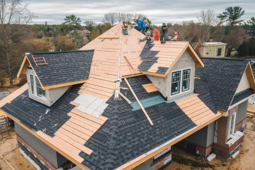 Top 10 Things To Consider When Replacing A Roof For Homeowners