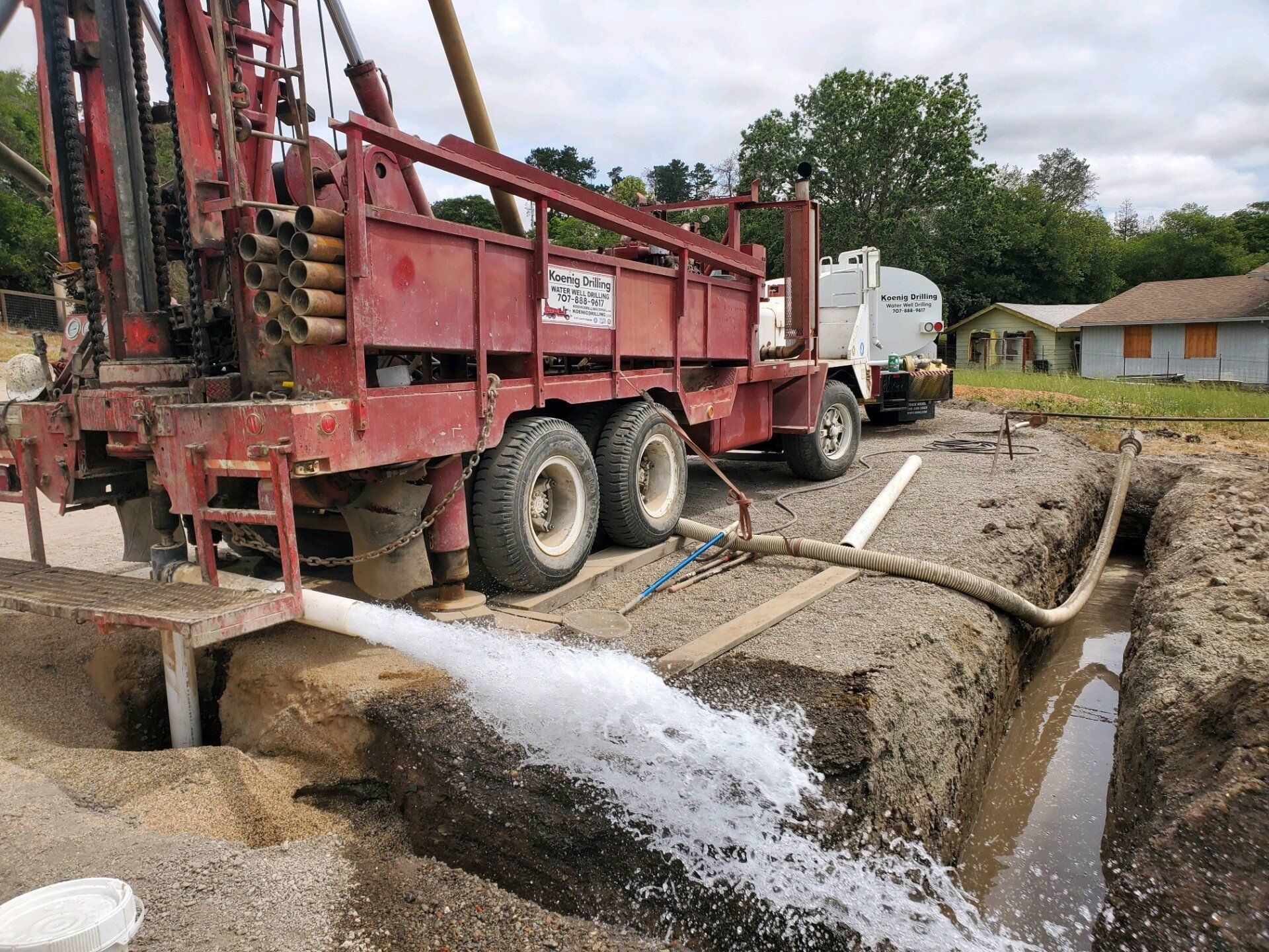 Picture Of Truck Producing Water - Sonoma, CA - Koenig Drilling