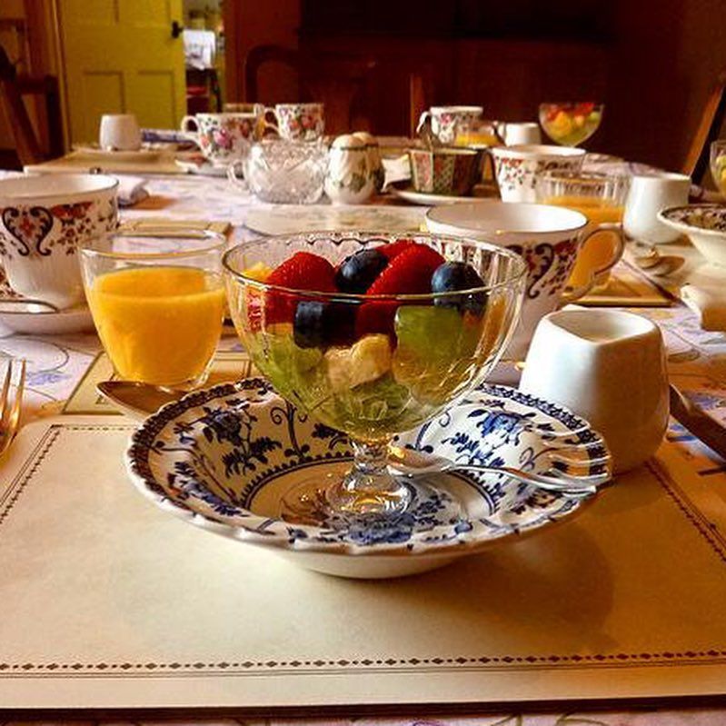 Breakfast 