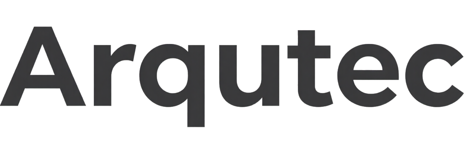 Primer plano de la palabra “Arqutec” en texto negro en negrita sobre un fondo blanco.