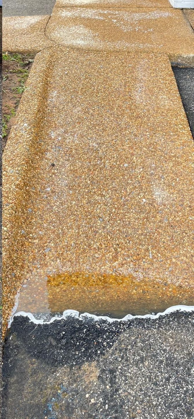 power washing concrete driveway