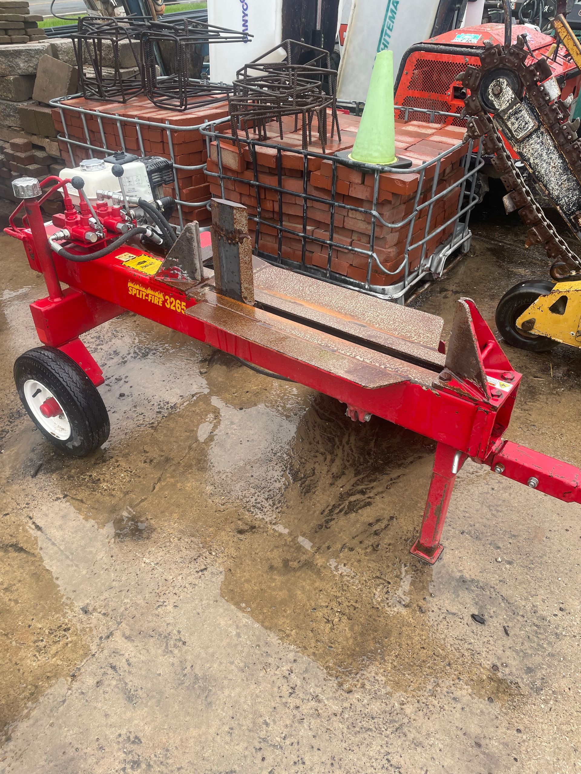 Log Splitter Cross-Fire