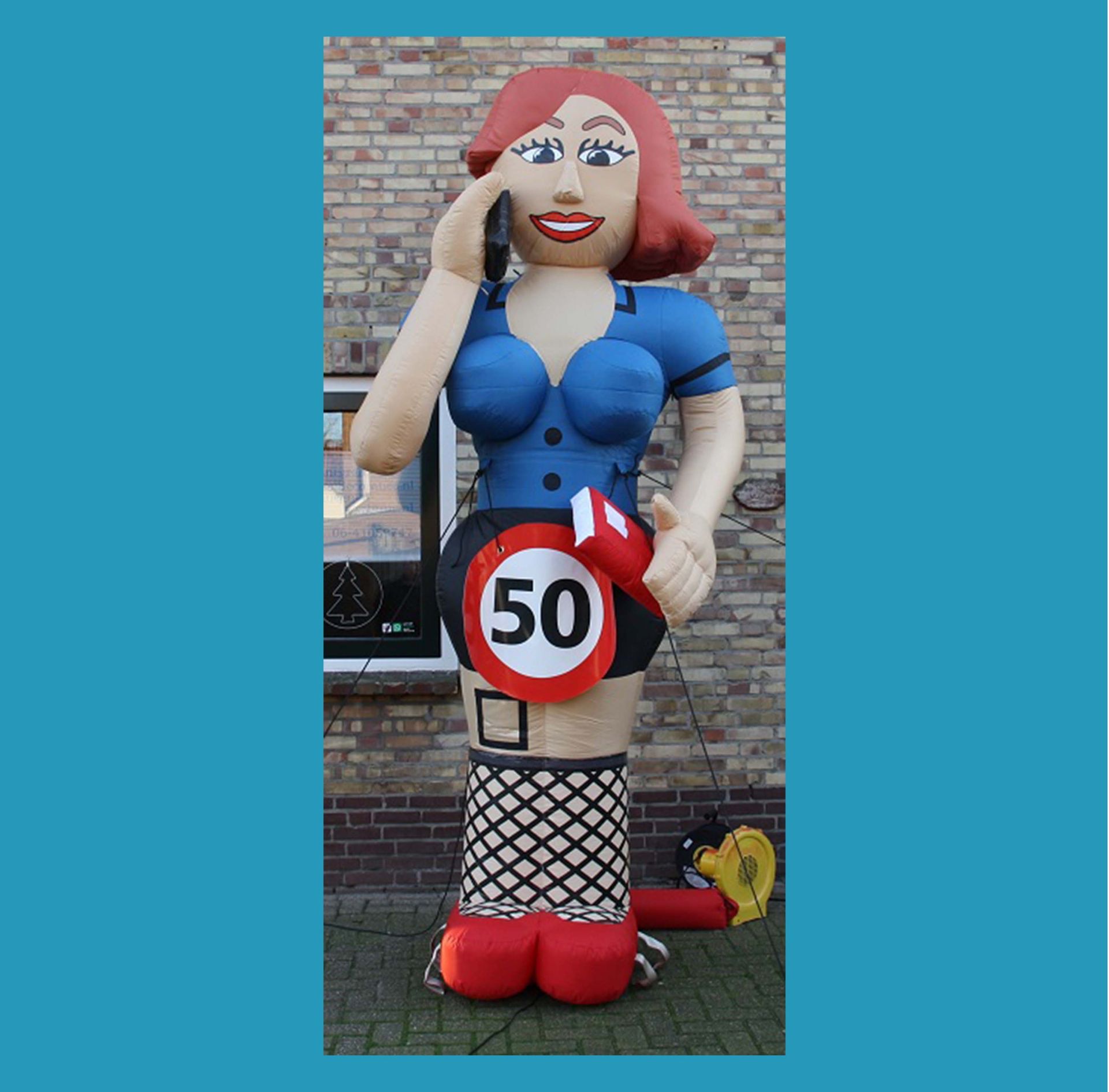Kantoor sarah telefoneren 50 jaar opblaaspop