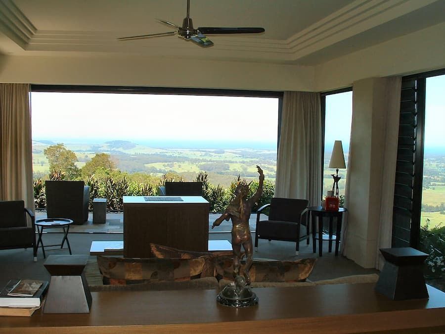A Living Room With A Statue In The Middle Of It — South Coast Glass In South Nowra, NSW